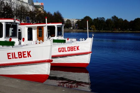 Alster ship shipping