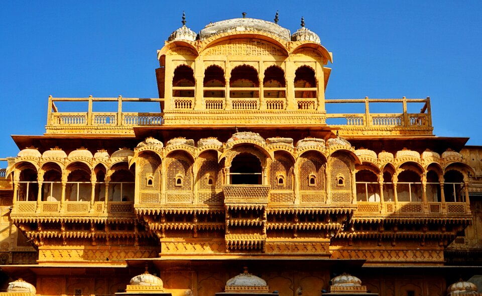 Antiquity sky haveli