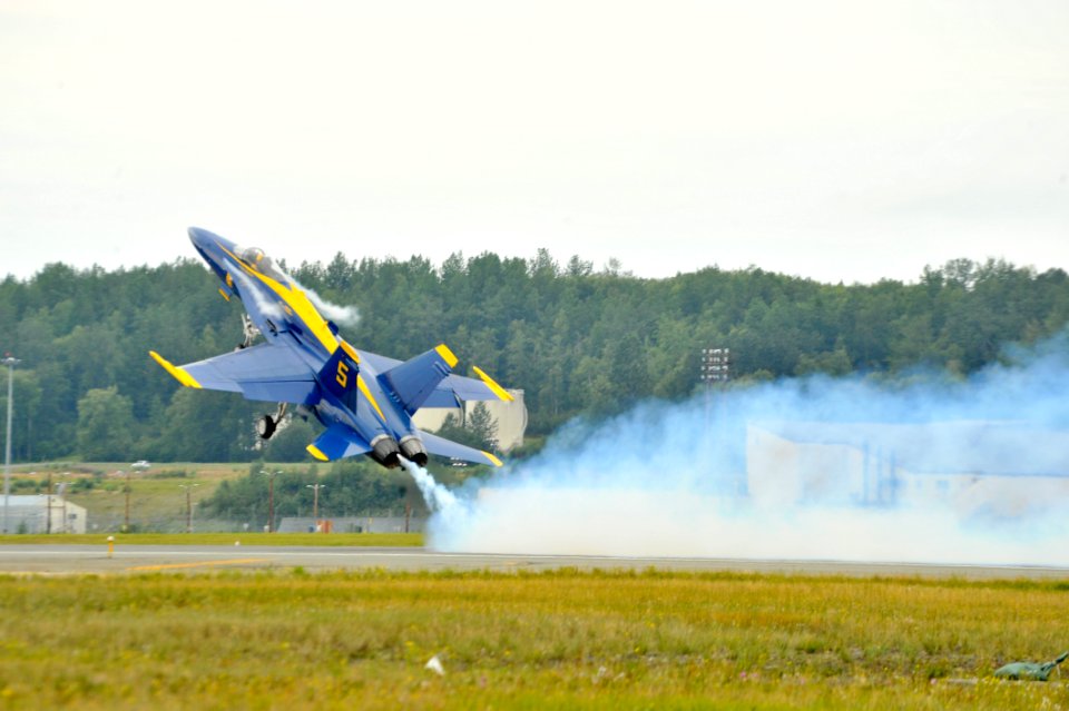 160731-N-WJ386-021 (28207980213)