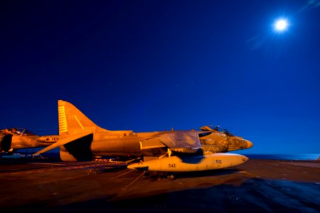160817-N-PS473-046 (28797383770)