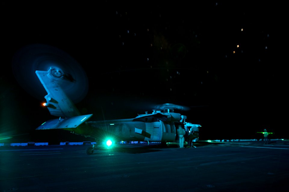 160823-N-PS473-016 (29184229336)