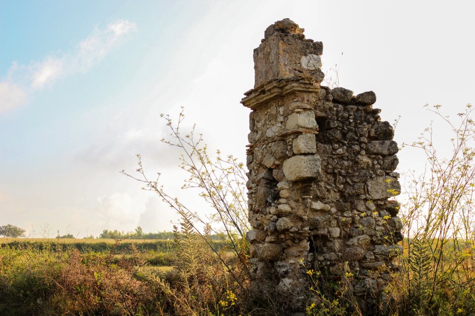 Campaign ancient ruins
