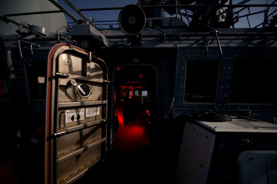 160920-N-ZE250-024 (29247627673)