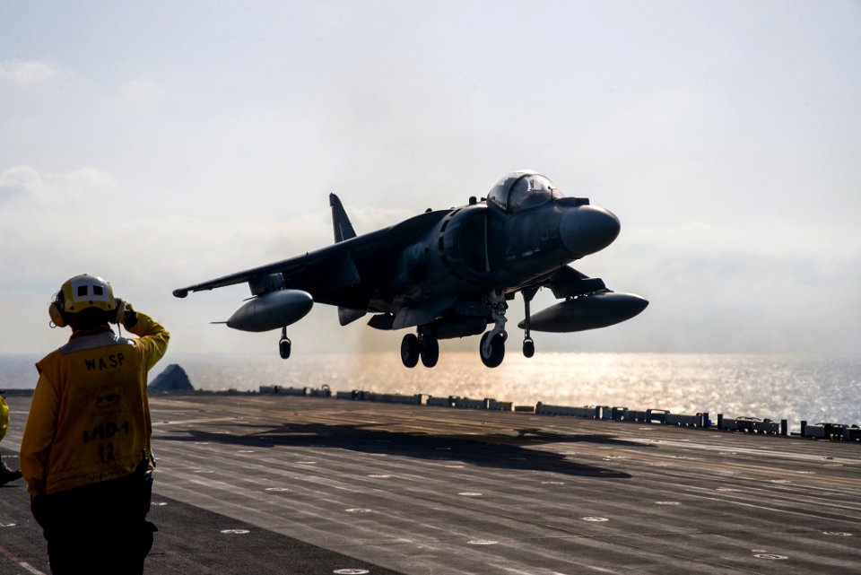 161002-N-VK310-040 (29626931954)