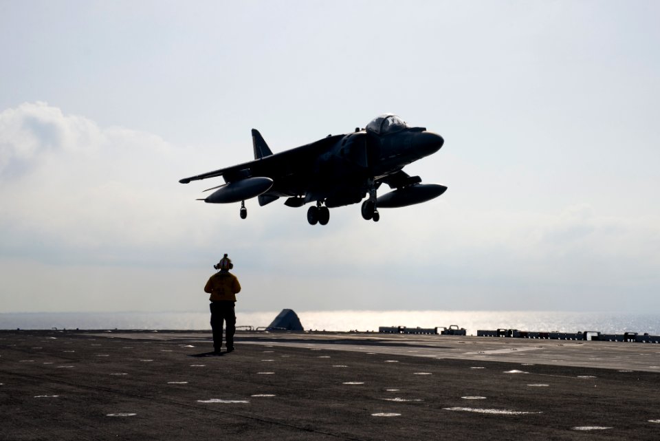 161002-N-VK310-025 (30222755956)