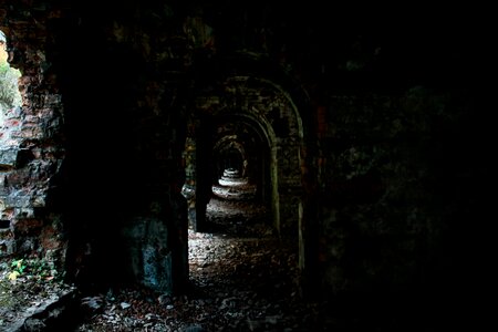 Tunnel rock black rock