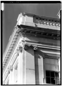 166 east elevation detail of cap and cornice