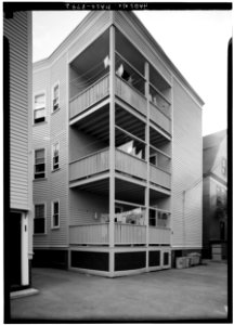 1667 Cambridge Street (Cambridge, Massachusetts) - 079997pu