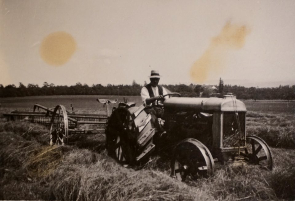 17 Traktoreinsatz um 1920