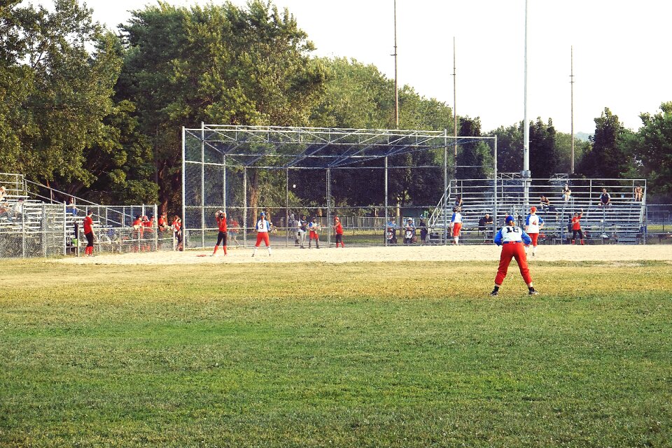 Field mound diamond