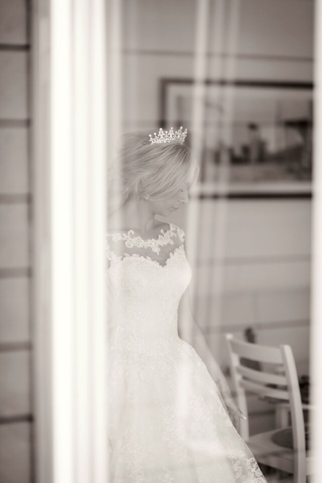 Girl bride wedding photo