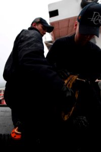 170323-N-KP948-003 170323-N-KP948-003