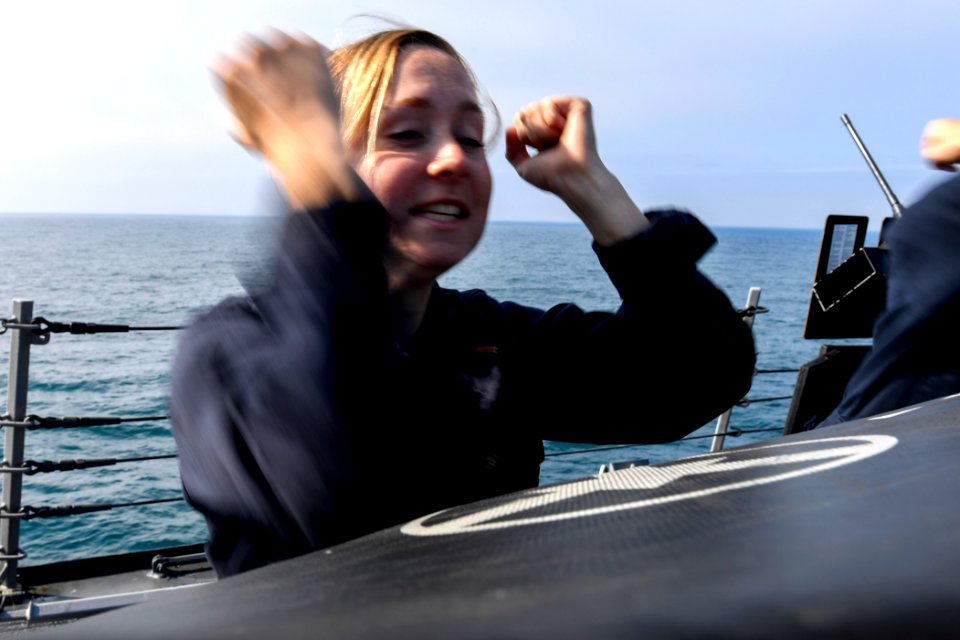 170509-N-AX546-033 (34407795792)