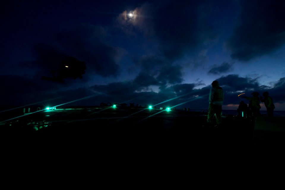 170530-N-ZE250-525 (34966763576)