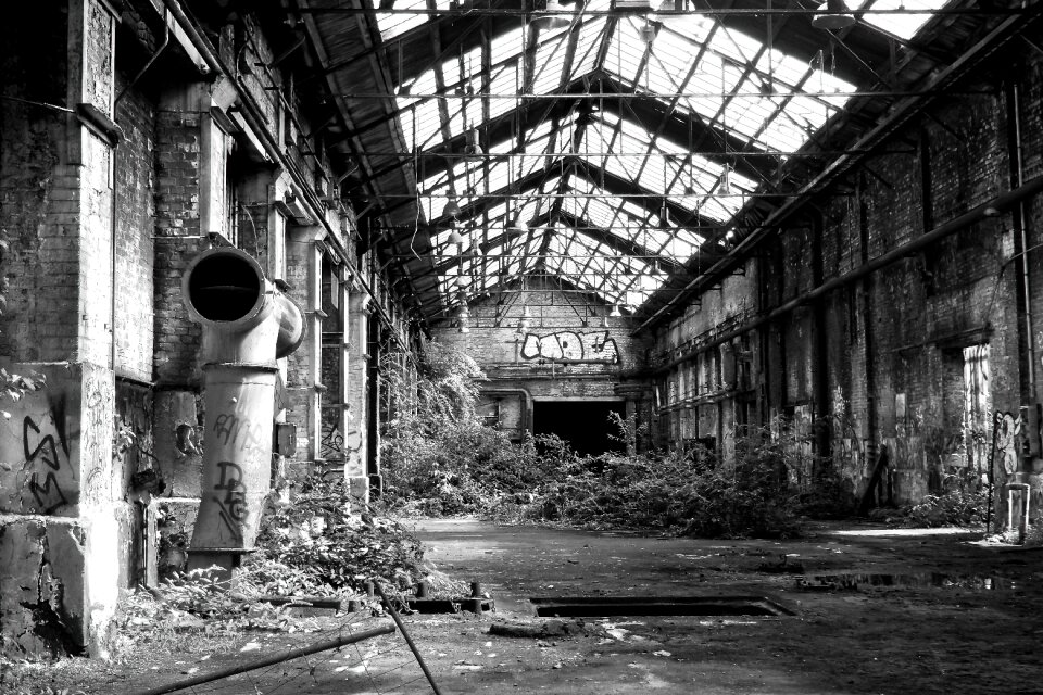 Pforphoto old decay