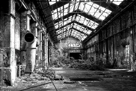Pforphoto old decay