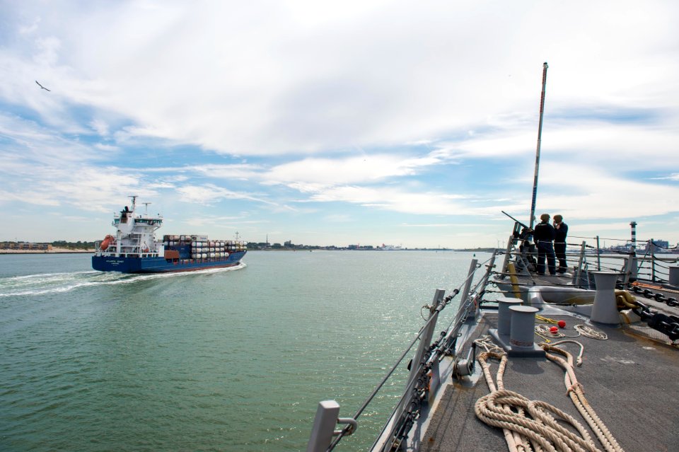 170718-N-FQ994-061 (35636492440)