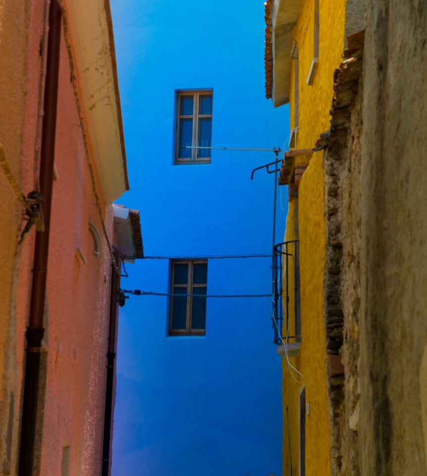 Window family corsica photo