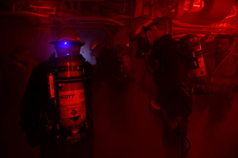 170809-N-KP948-021 (36750614321)