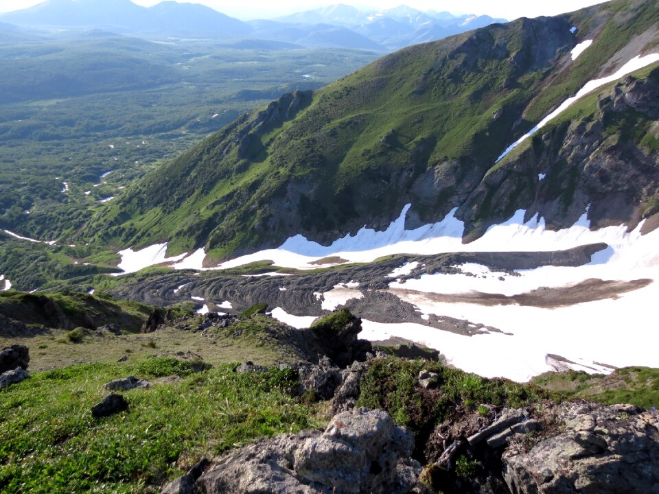 The lava flow summer snow
