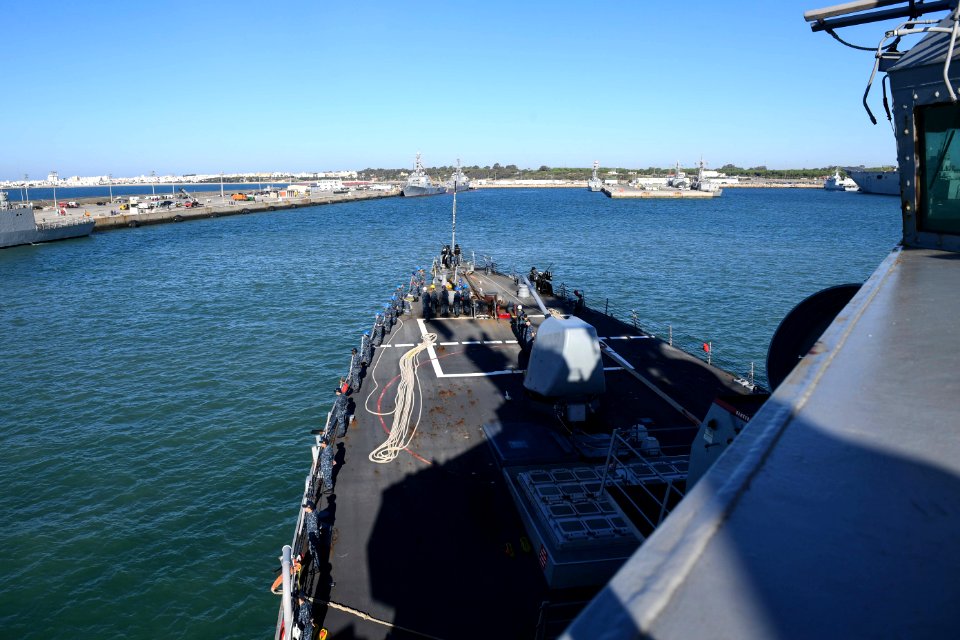 171025-N-FP878-065 (24073772198)