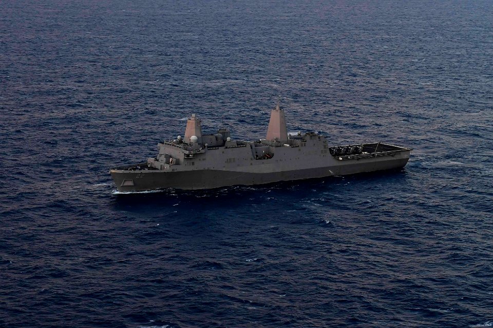 171028-N-BK384-431 (38037319406)