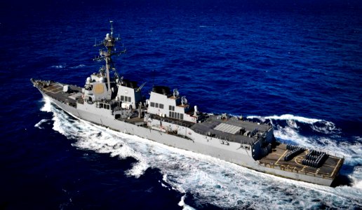 171107-N-UY653-360 (38208163576)