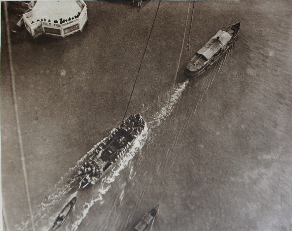 174 2 Venise (ballon captif 1917)