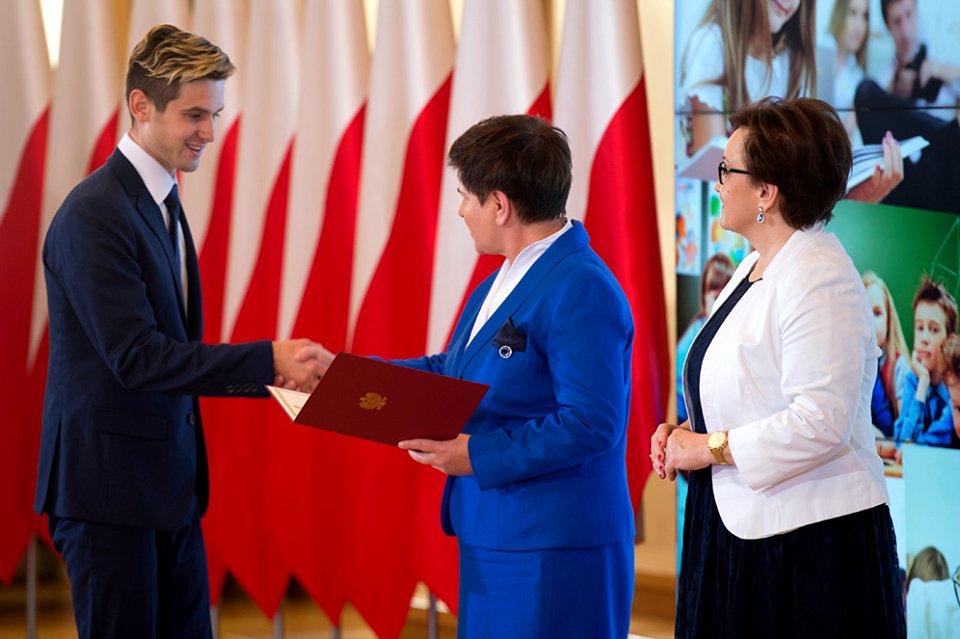 Uroczystość z okazji Dnia Edukacji Narodowej w KPRM (37025371004)