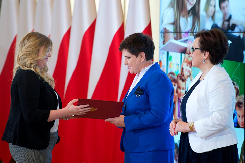 Uroczystość z okazji Dnia Edukacji Narodowej w KPRM (37686488716)