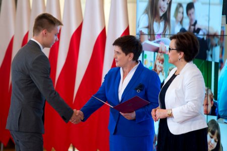 Uroczystość z okazji Dnia Edukacji Narodowej w KPRM (37686489686)