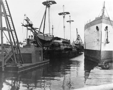 USS Constitution Being refitted, Boston Navy Yard 1907. (50247807892)