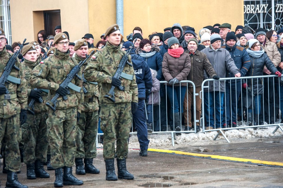 Uroczystość złożenia 4przysięgi wojskowej żołnierzy WOT (39491656784)