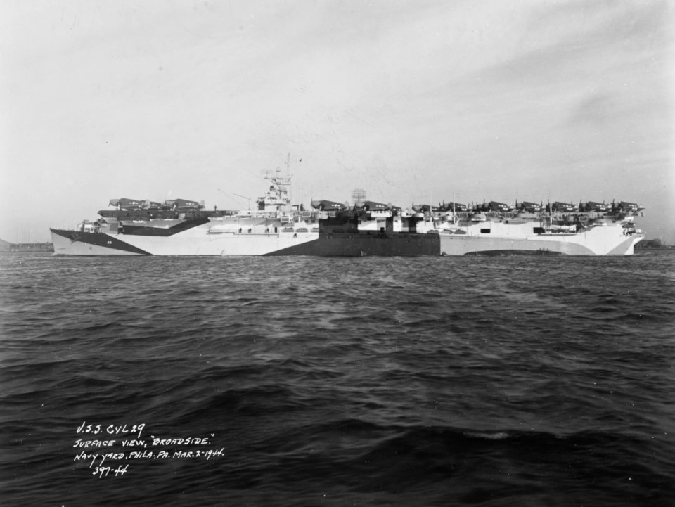 USS Bataan (CVL-29) Off the Philadelphia Navy Yard Pennsylvania March 1944. (50988040838)