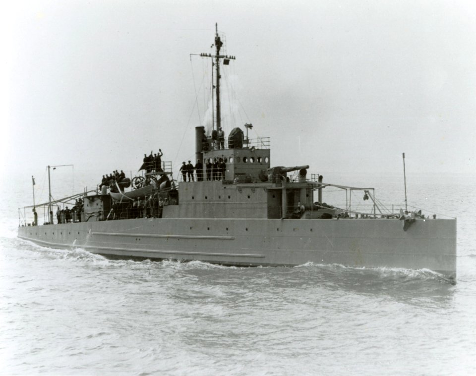 USS Eagle boat (PE-2) during builders trials 1918. (50247660086)