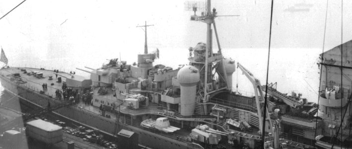 USS Prinz Eugen in Philadelphia, February 1946. (49086547373)