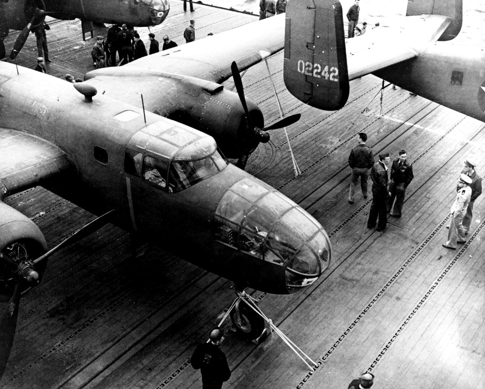 USS HORNET (CV-8) Doolittle Raid on Japan, 18th April 1942. - Flickr - tormentor4555