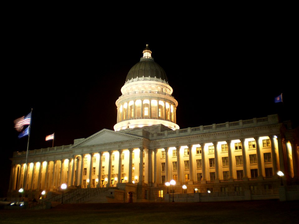 Utah State Capitol grounds, Thanksgiving evening - November 2008 - by Brandon Evershed (2) (17709856604)