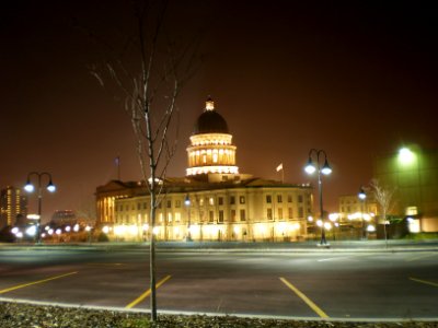 Utah State Capitol grounds, Thanksgiving evening - November 2008 - by Brandon Evershed (41) (18146602989)