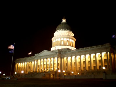 Utah State Capitol grounds, Thanksgiving evening - November 2008 - by Brandon Evershed (17709866944)