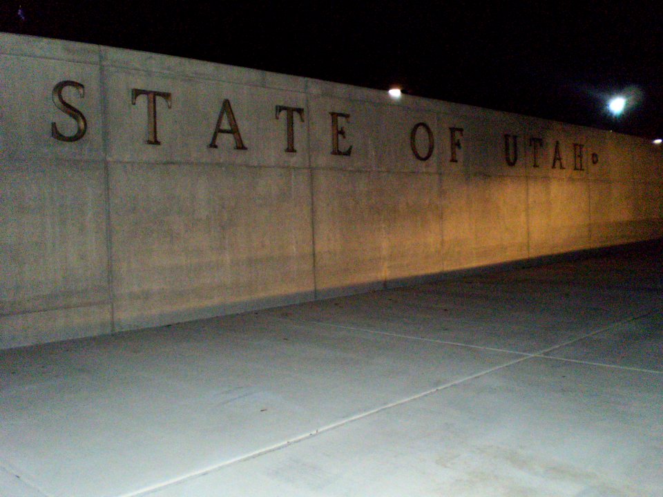 Utah State Capitol grounds, Thanksgiving evening - November 2008 - by Brandon Evershed (11) (18332373835)