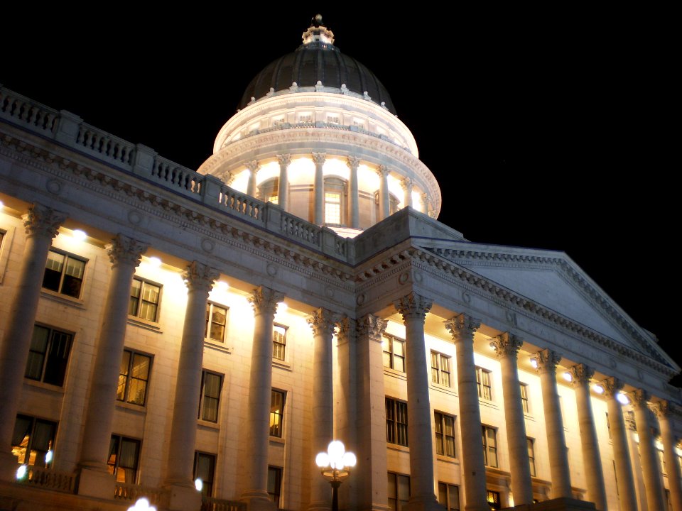 Utah State Capitol grounds, Thanksgiving evening - November 2008 - by Brandon Evershed (19) (18334576251)