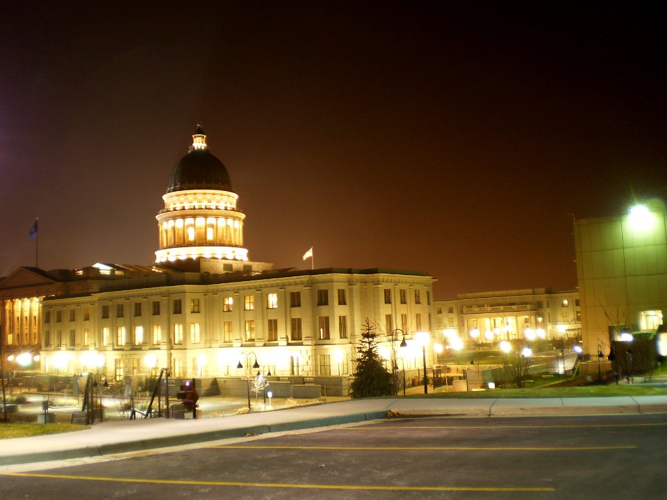Utah State Capitol grounds, Thanksgiving evening - November 2008 - by Brandon Evershed (44) (18146547889)
