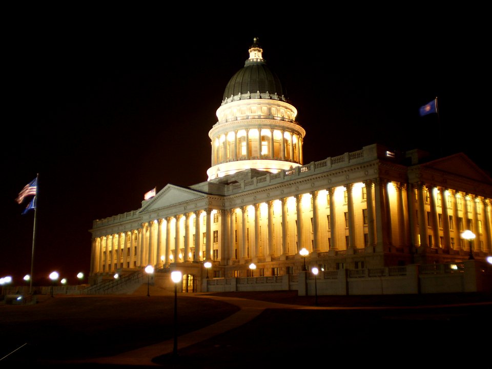 Utah State Capitol grounds, Thanksgiving evening - November 2008 - by Brandon Evershed (61) (18144701018)