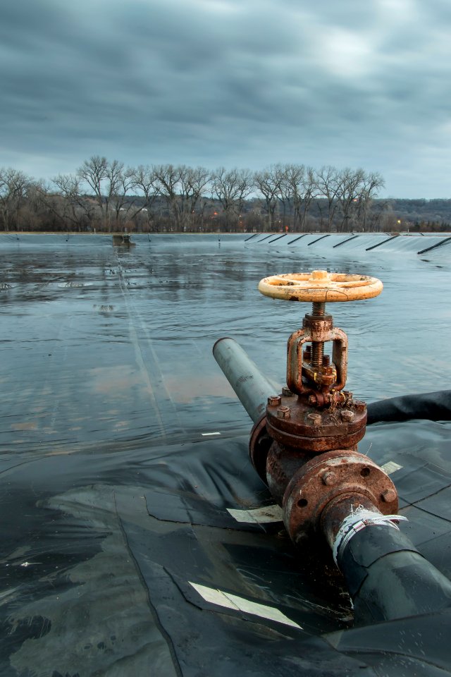 Valve on a Rearing Pond (49724454772)