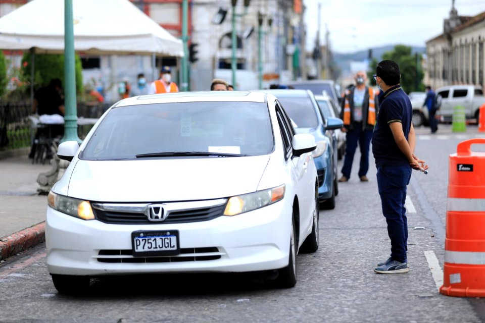 Vacunación Vehicular, Palacio Nacional.0461 (51402157713)