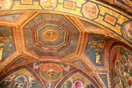 Vatican Museum (48466285627)