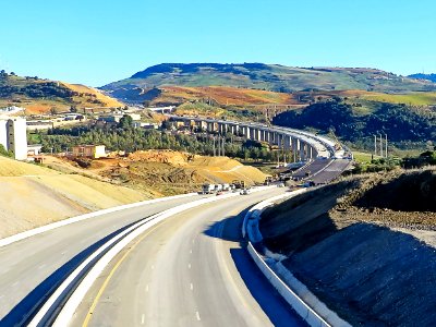 Viaduc d'Ouzera - Médéa جسر وزرة بالمدية (31945588697)