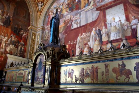 Vatican Museum (48466341702)