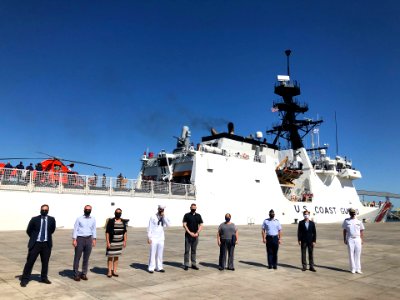 Visita del Buque USCG Cutter Stone de la Guardia Costera de EE.UU. al Puerto de Montevideo. (50880647828)